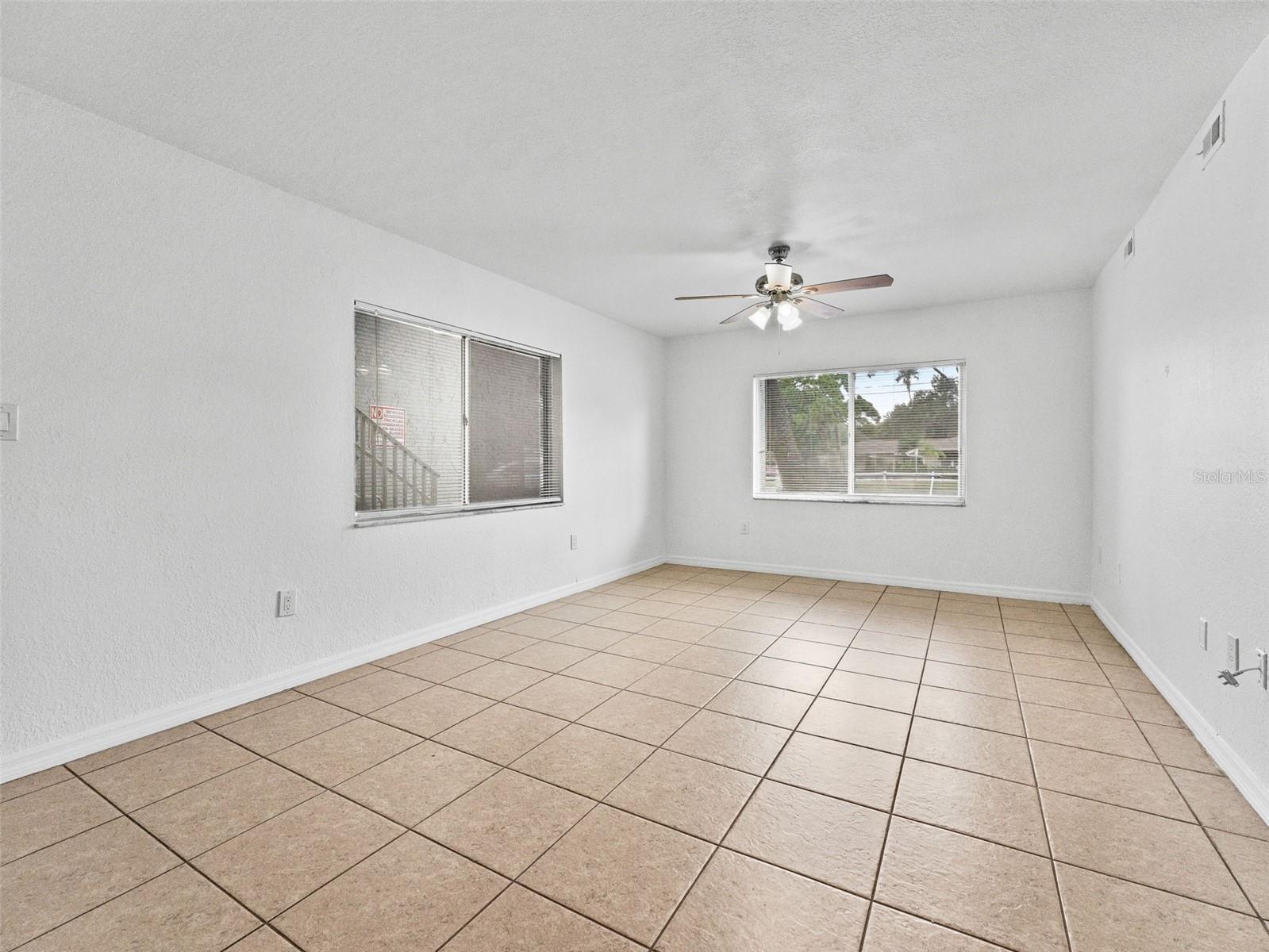 PARKLANE CONDO - Residential Income