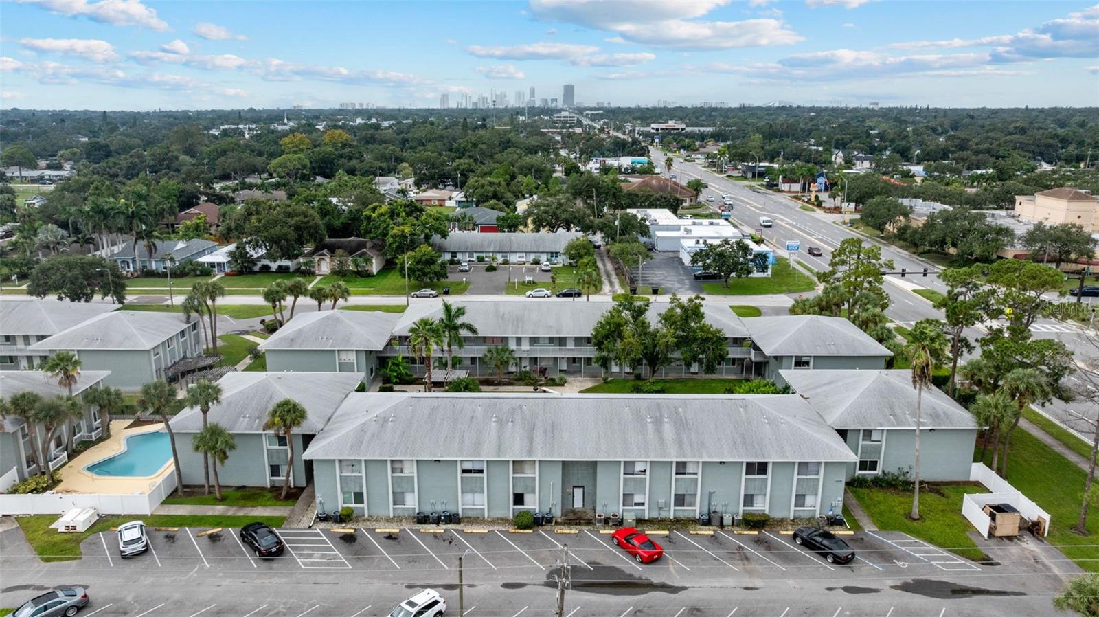 PARKLANE CONDO - Residential Income