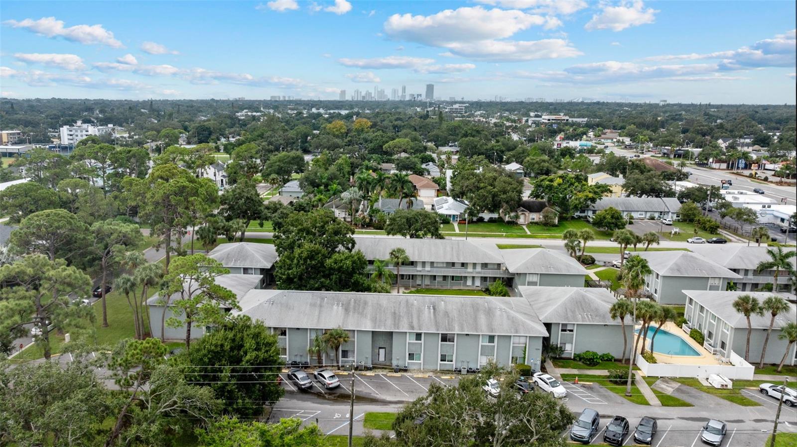 PARKLANE CONDO - Residential Income