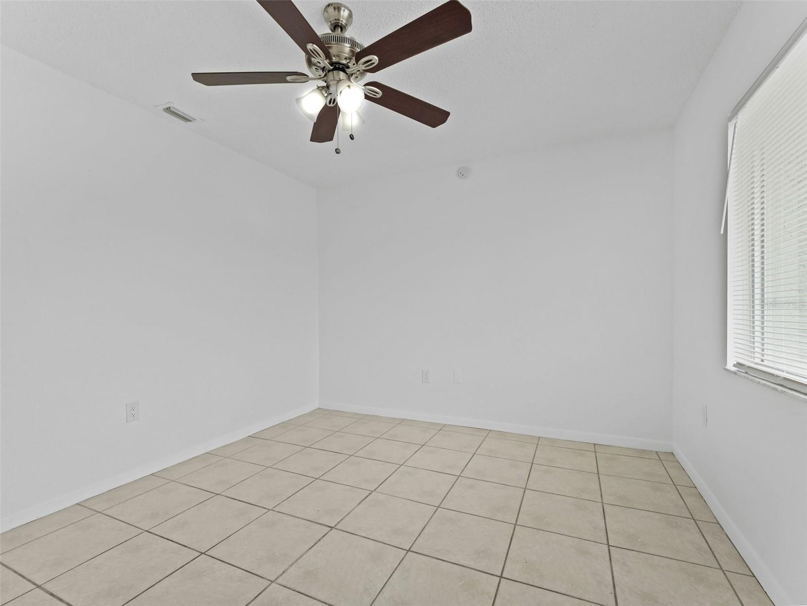 PARKLANE CONDO - Residential Income