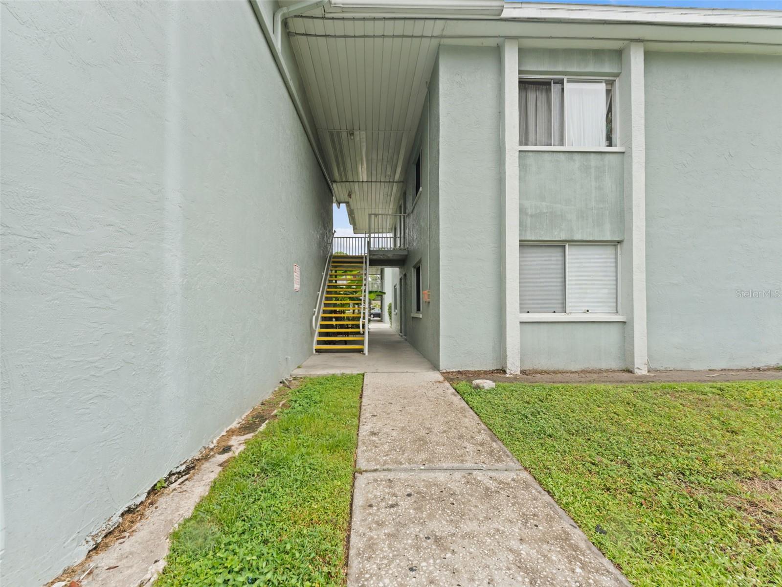 PARKLANE CONDO - Residential Income