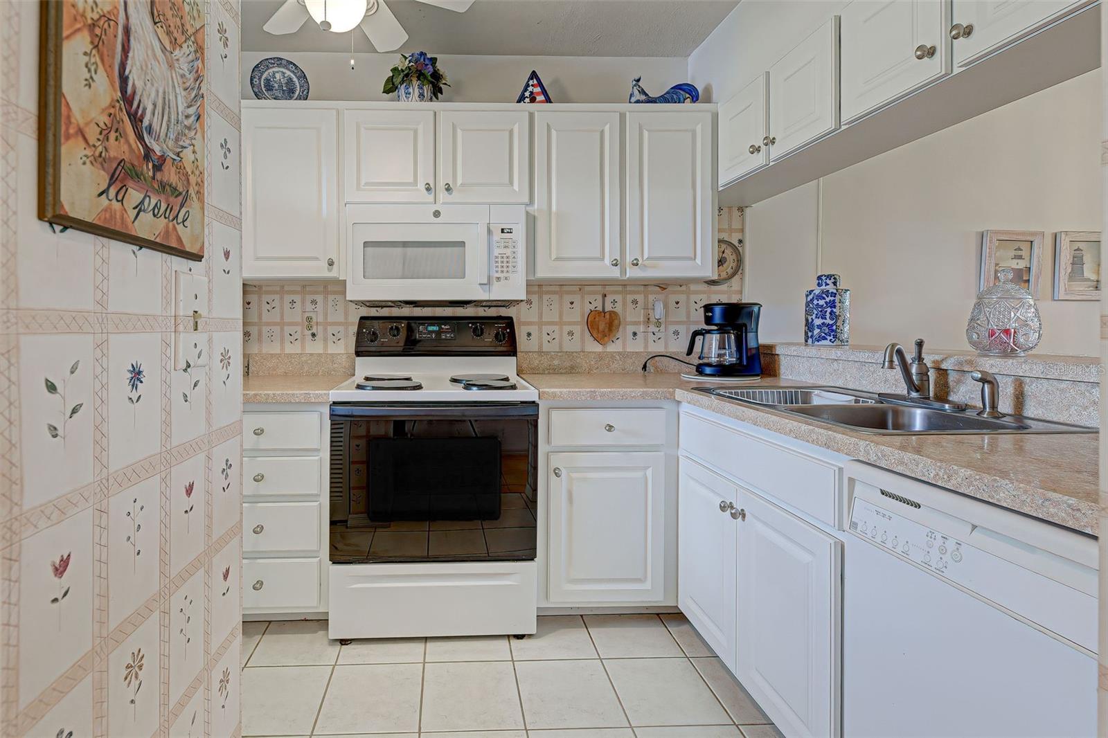 WESTCHESTER GARDEN & PLAN - Residential