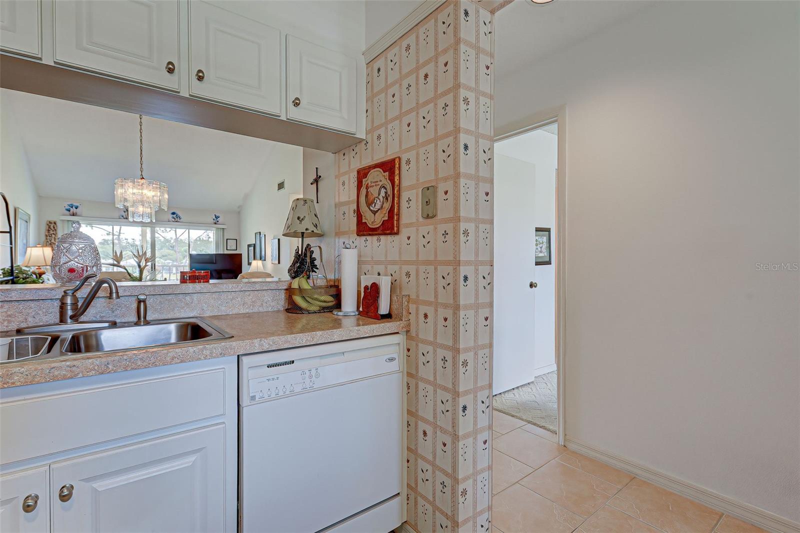 WESTCHESTER GARDEN & PLAN - Residential