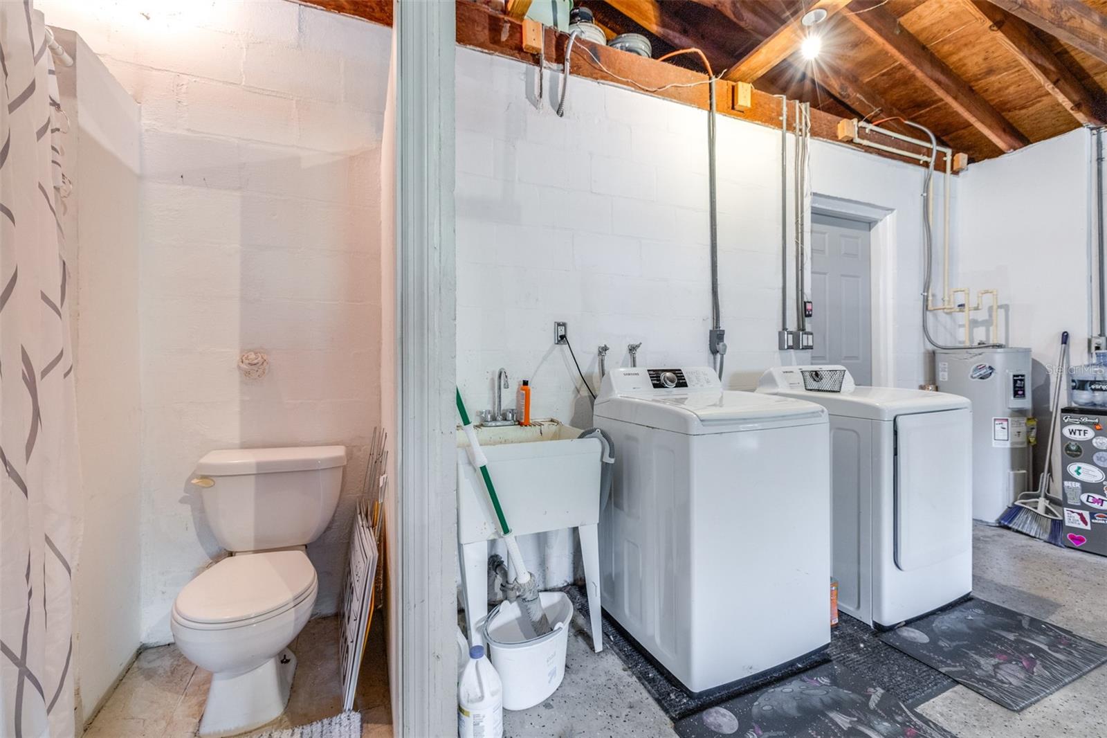 HIGHLAND ESTATES OF CLEARWATER - Residential