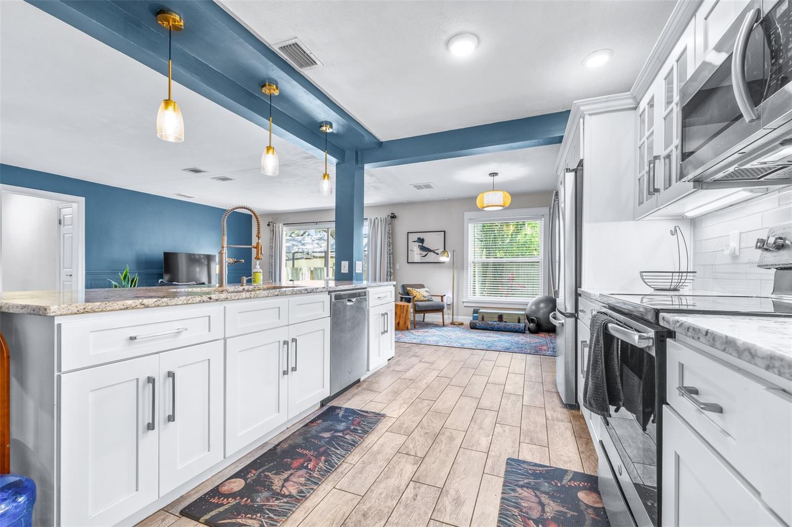 HIGHLAND ESTATES OF CLEARWATER - Residential