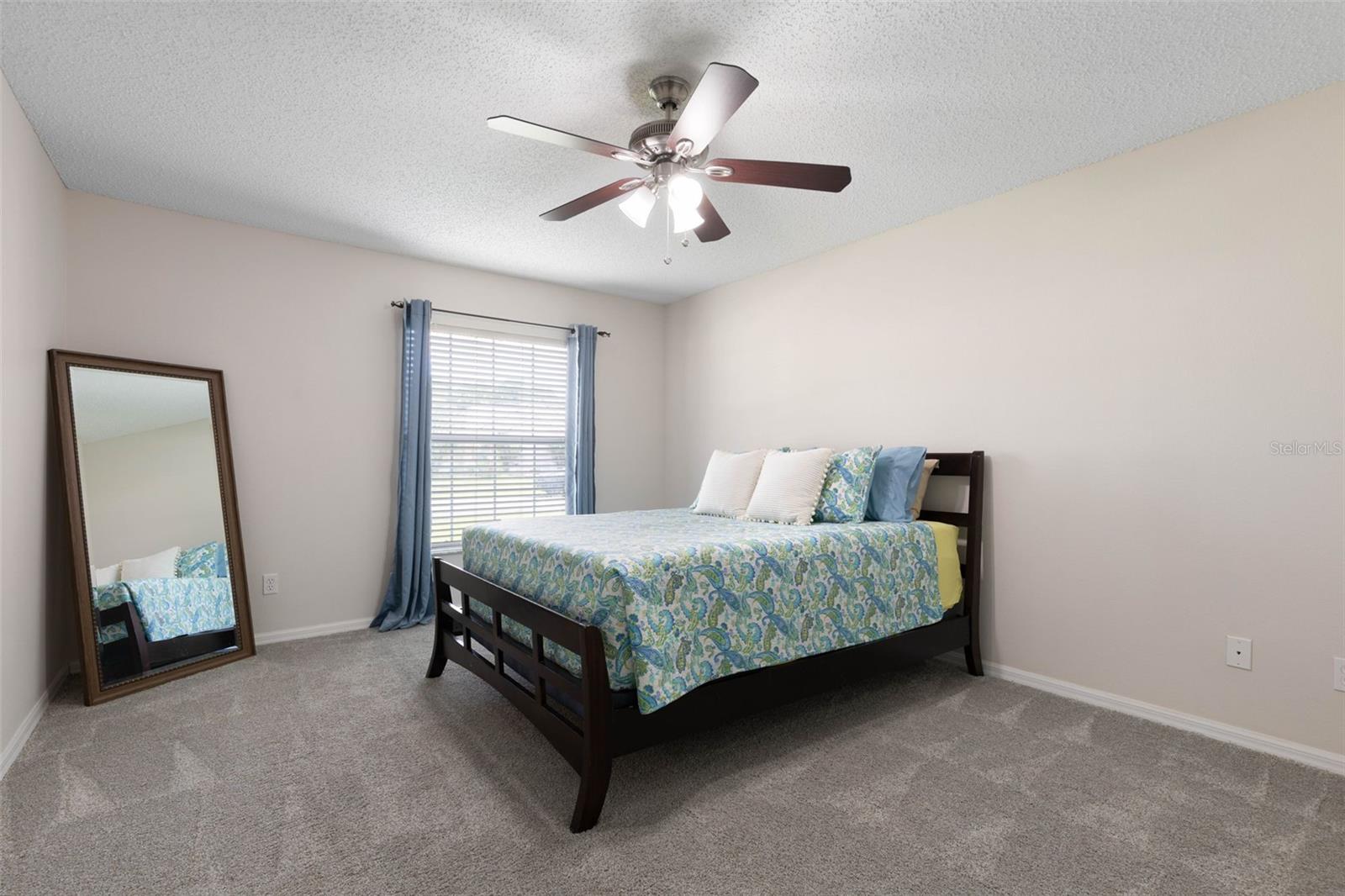 PINE GROVE - Residential