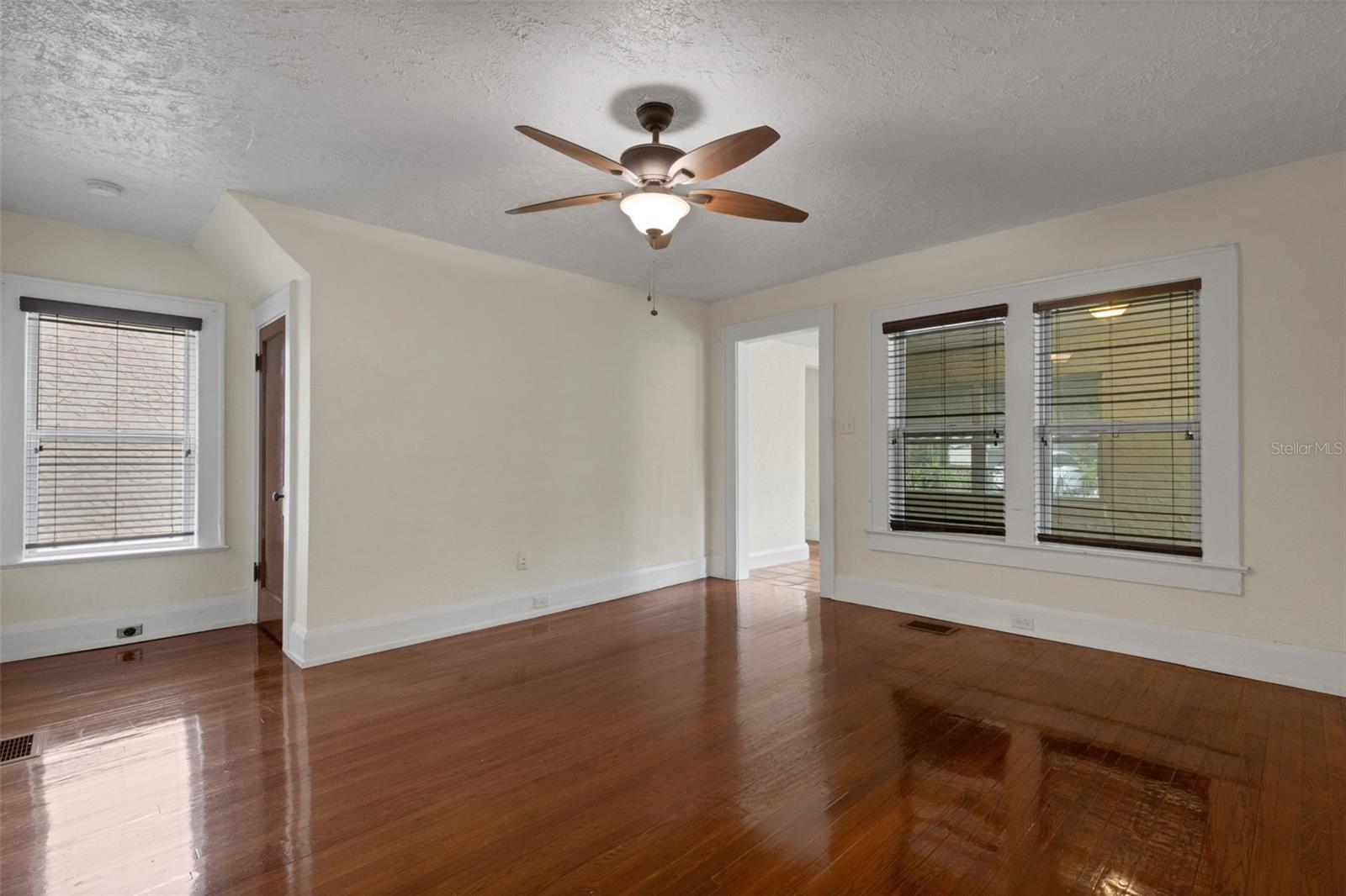 WINFREE SUB - Residential Income