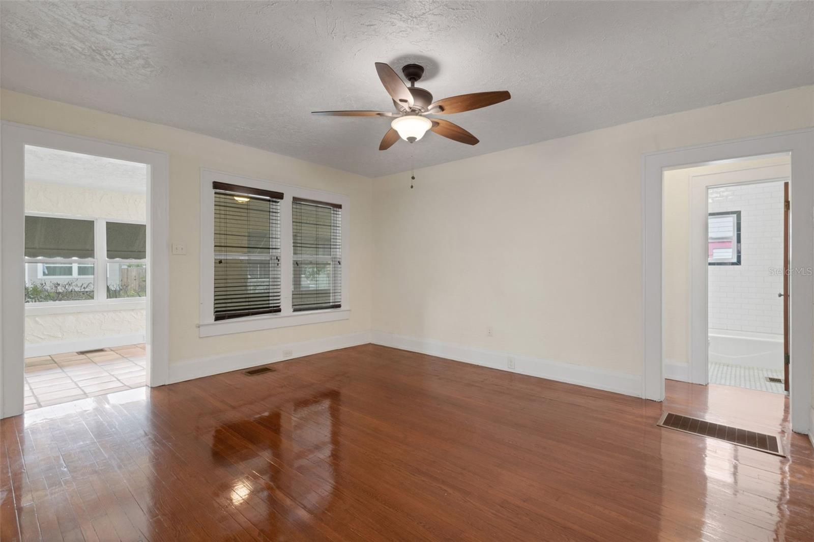 WINFREE SUB - Residential Income