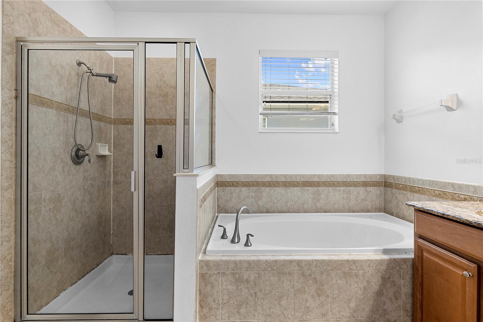 WYNDHAM LAKES ESTATES - Residential