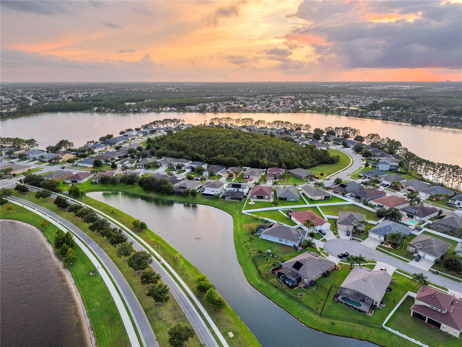 WYNDHAM LAKES ESTATES - Residential