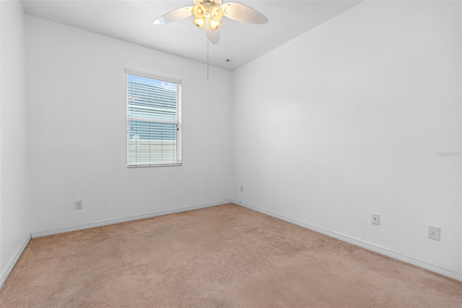 WYNDHAM LAKES ESTATES - Residential