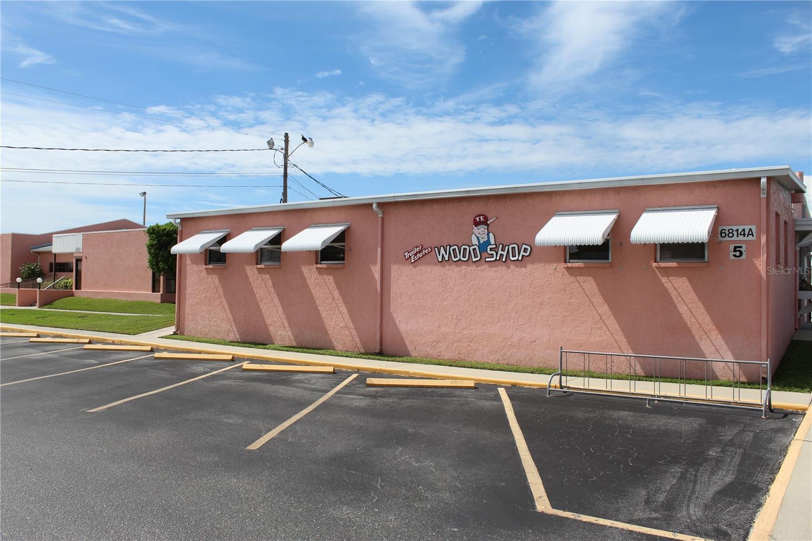 TRAILER ESTATES - Residential