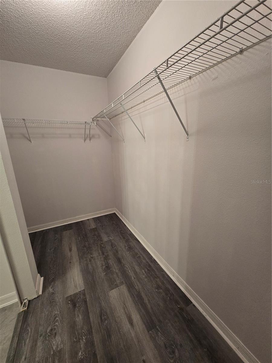 SUMMERFIELD VILLAGE II TR 3 - Residential Lease