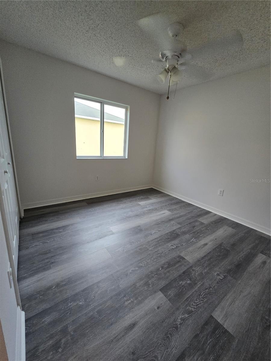 SUMMERFIELD VILLAGE II TR 3 - Residential Lease