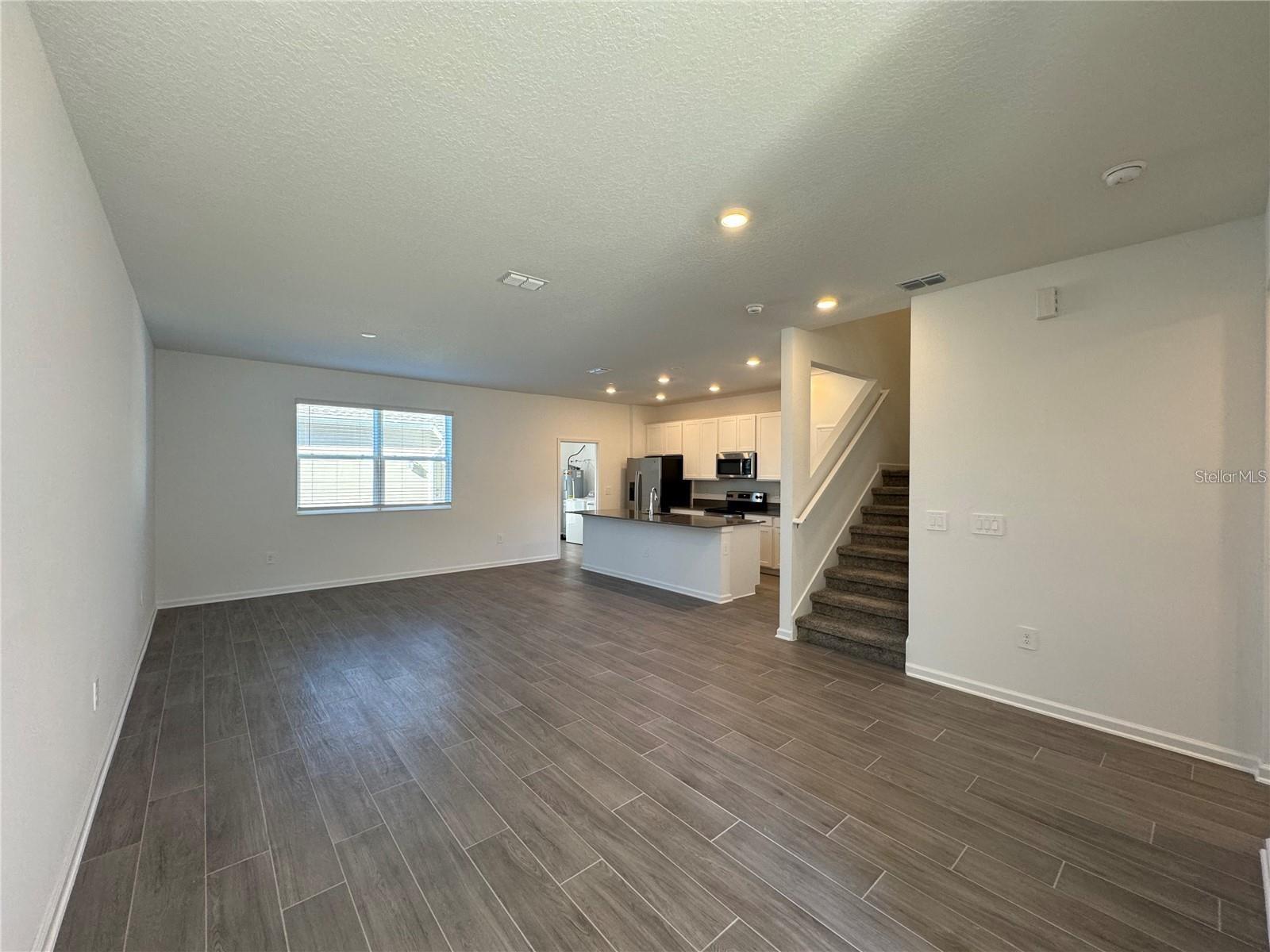 STOREY GROVE PH 4 - Residential Lease