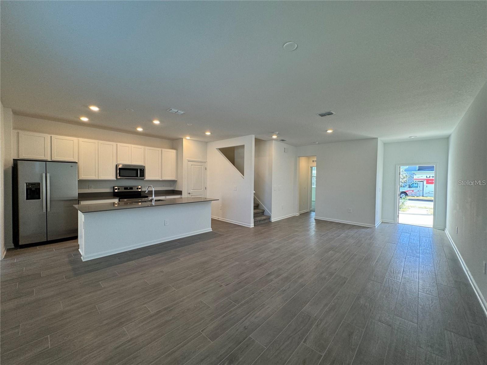 STOREY GROVE PH 4 - Residential Lease