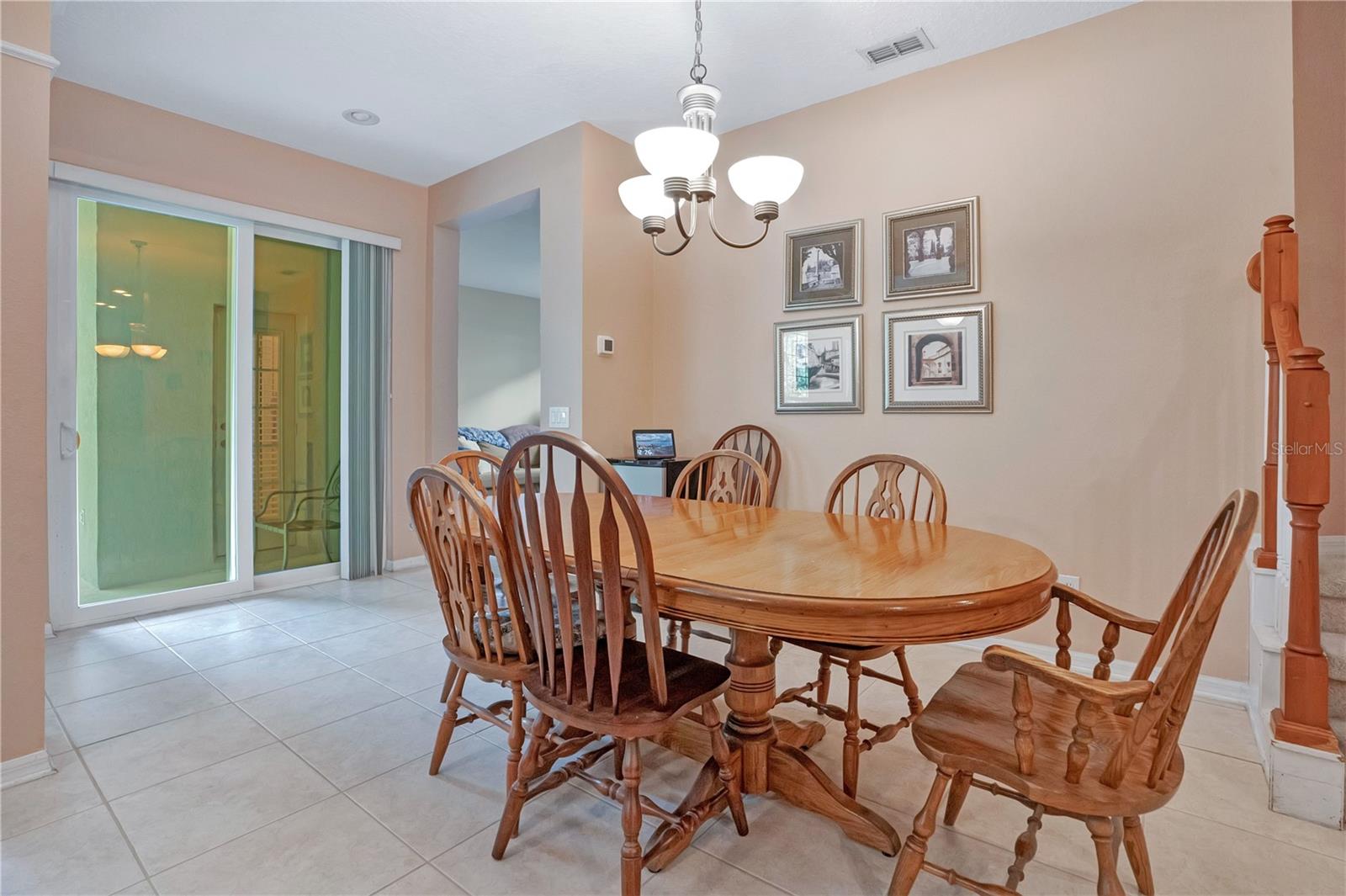 KEENES POINTE - Residential
