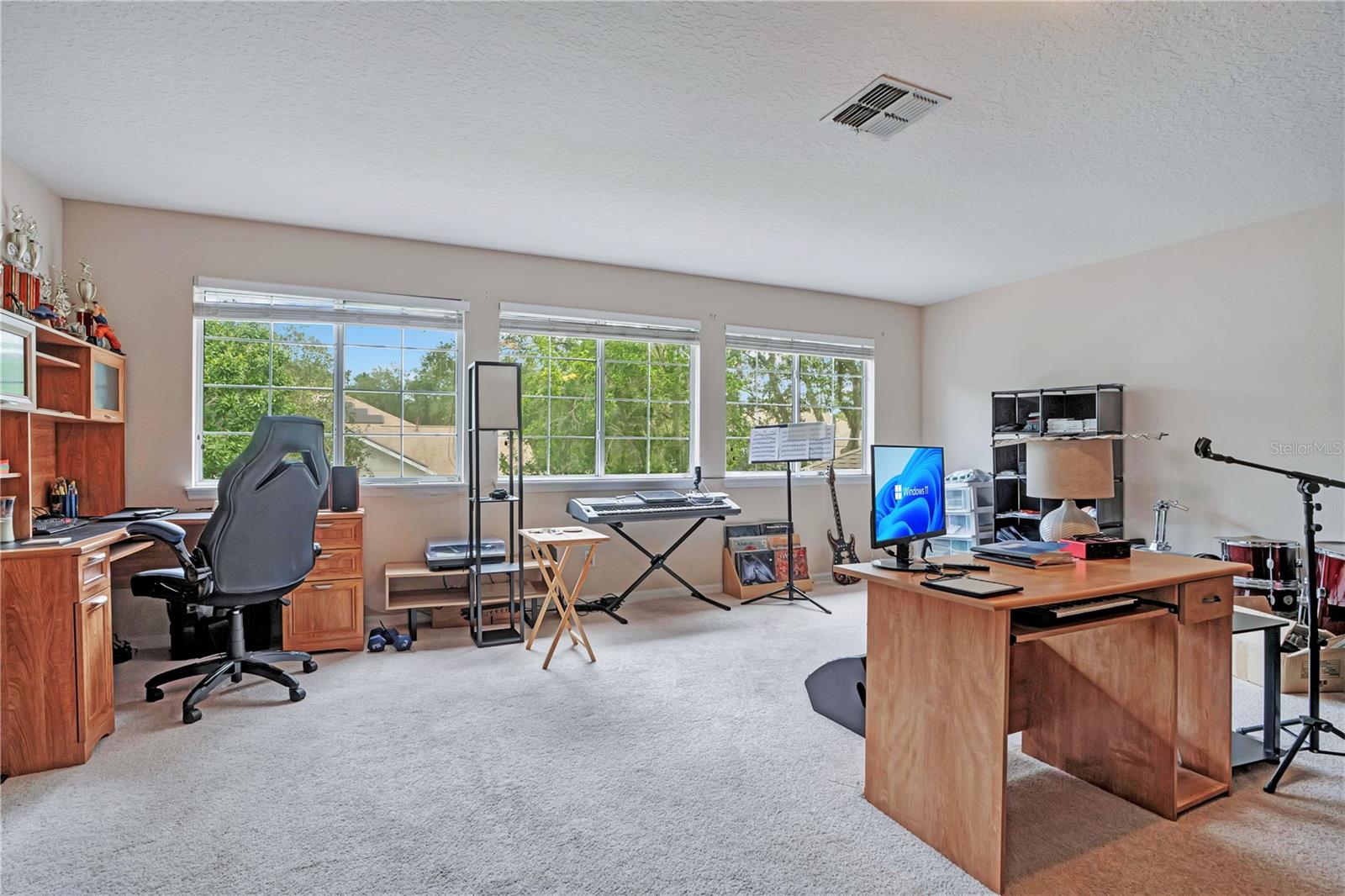 KEENES POINTE - Residential
