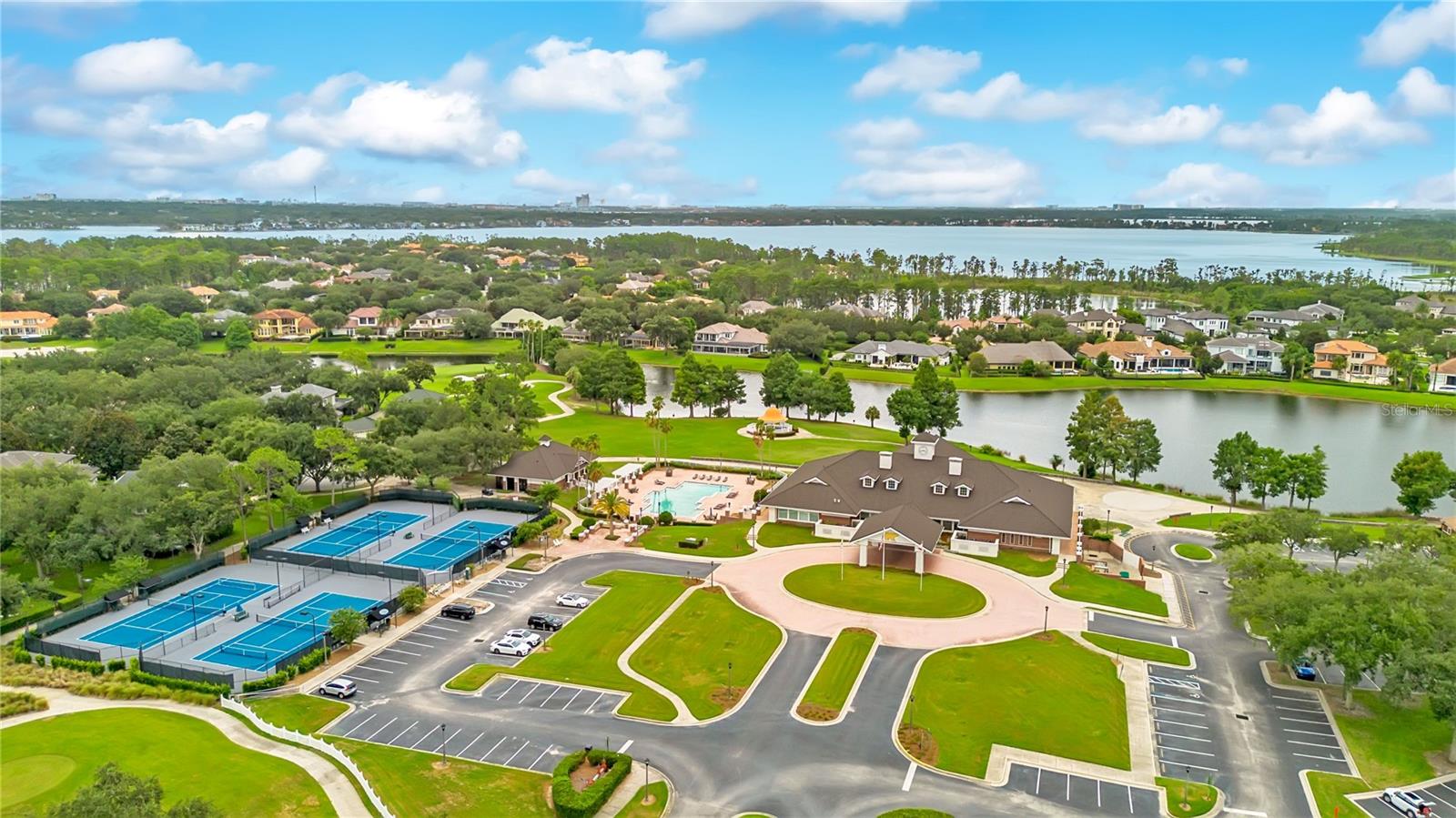 KEENES POINTE - Residential