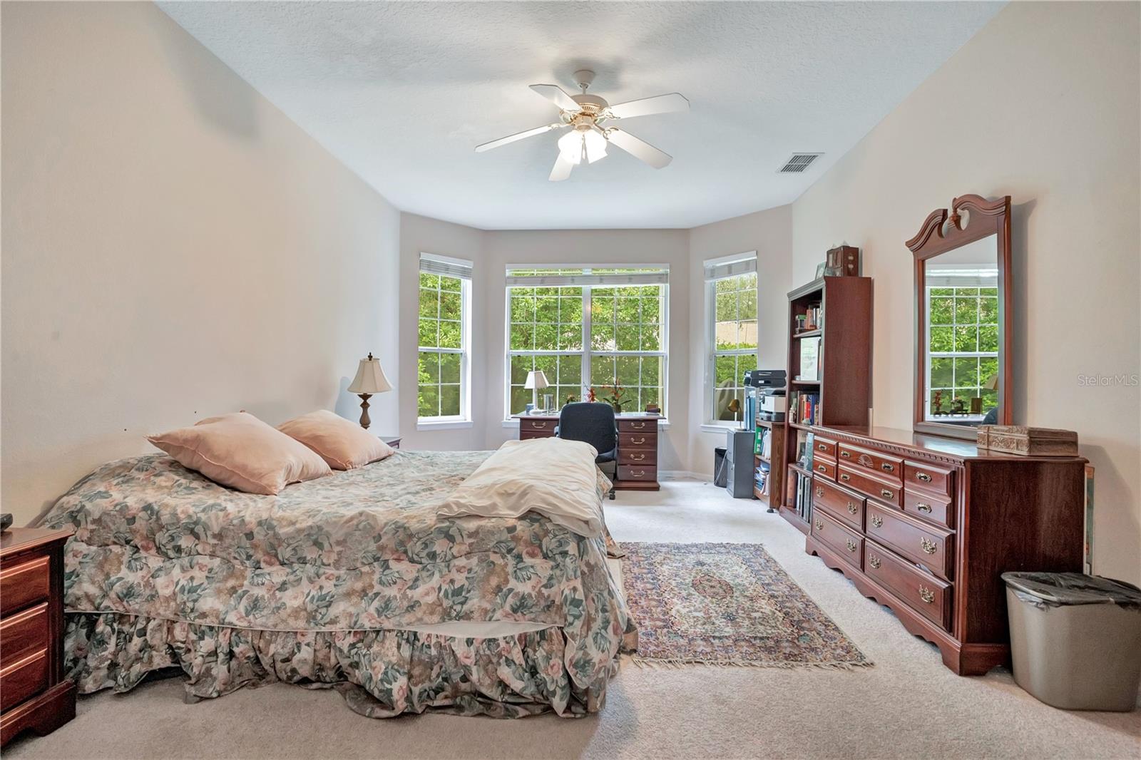 KEENES POINTE - Residential