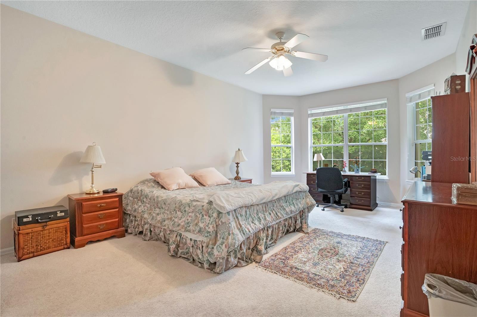 KEENES POINTE - Residential