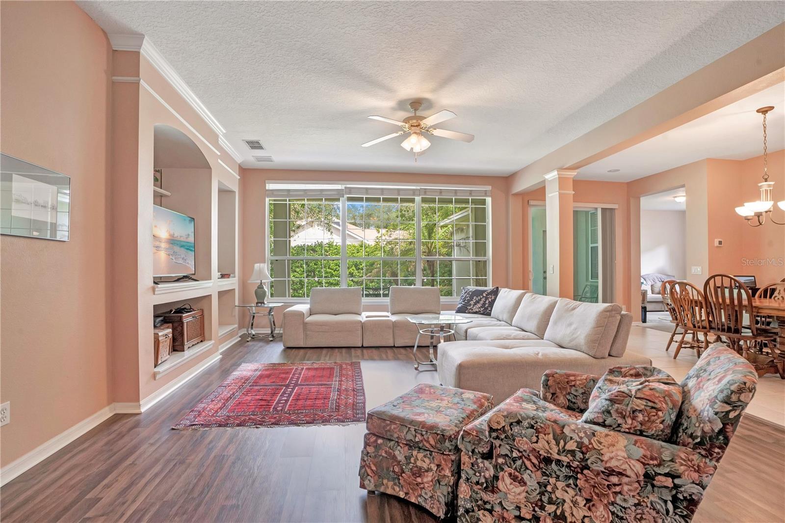 KEENES POINTE - Residential