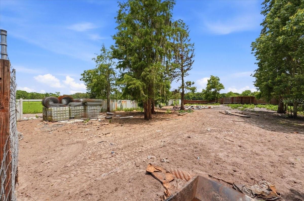 GATE WAY ACRES - Residential