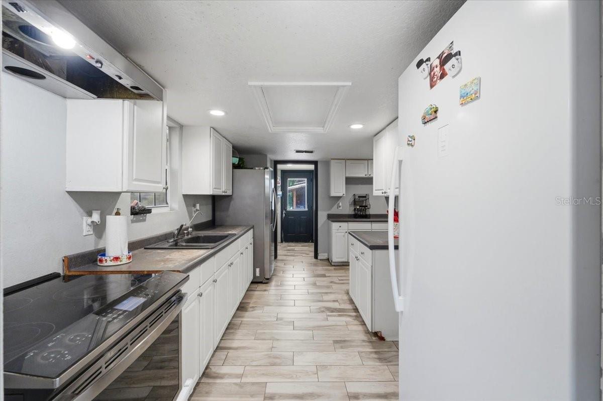GATE WAY ACRES - Residential