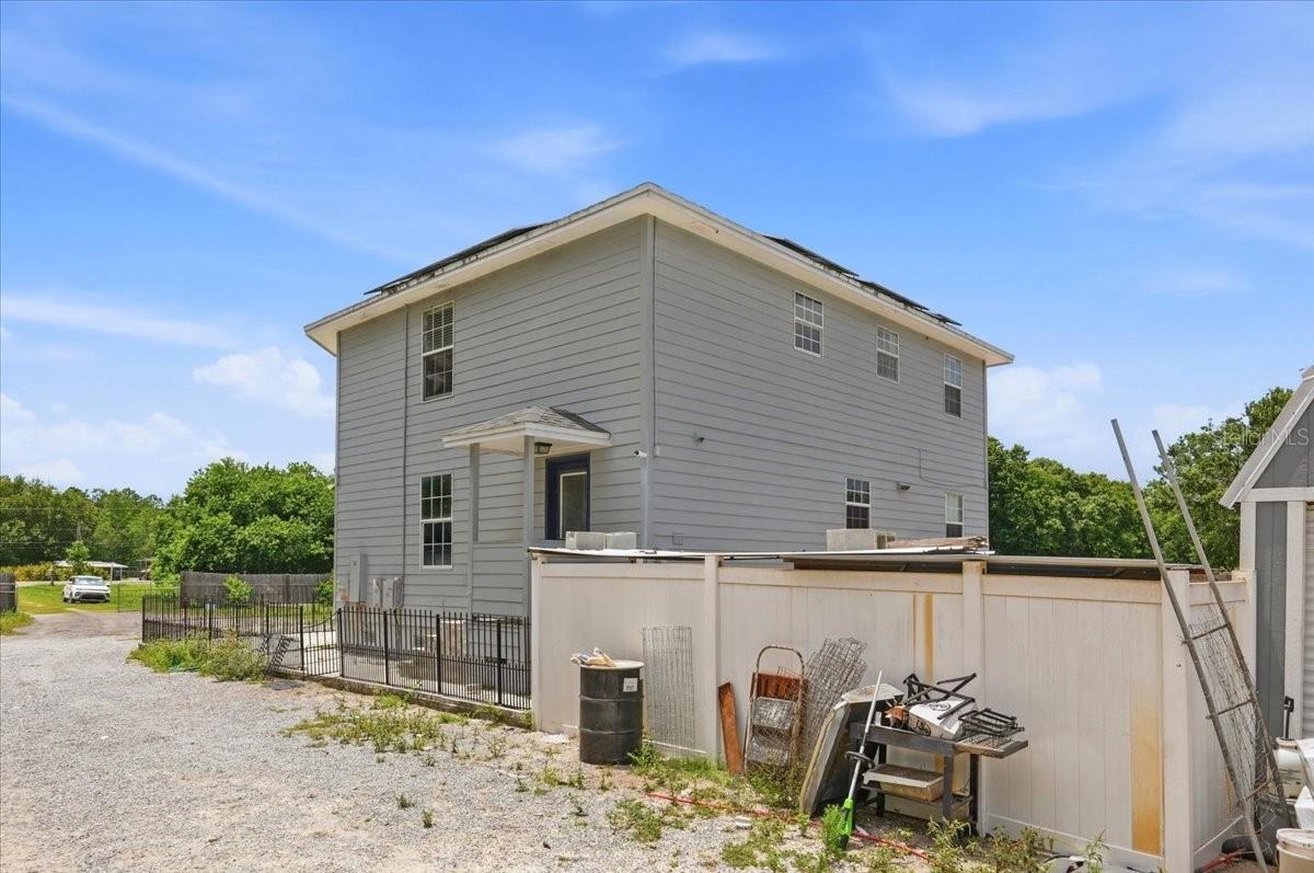 GATE WAY ACRES - Residential