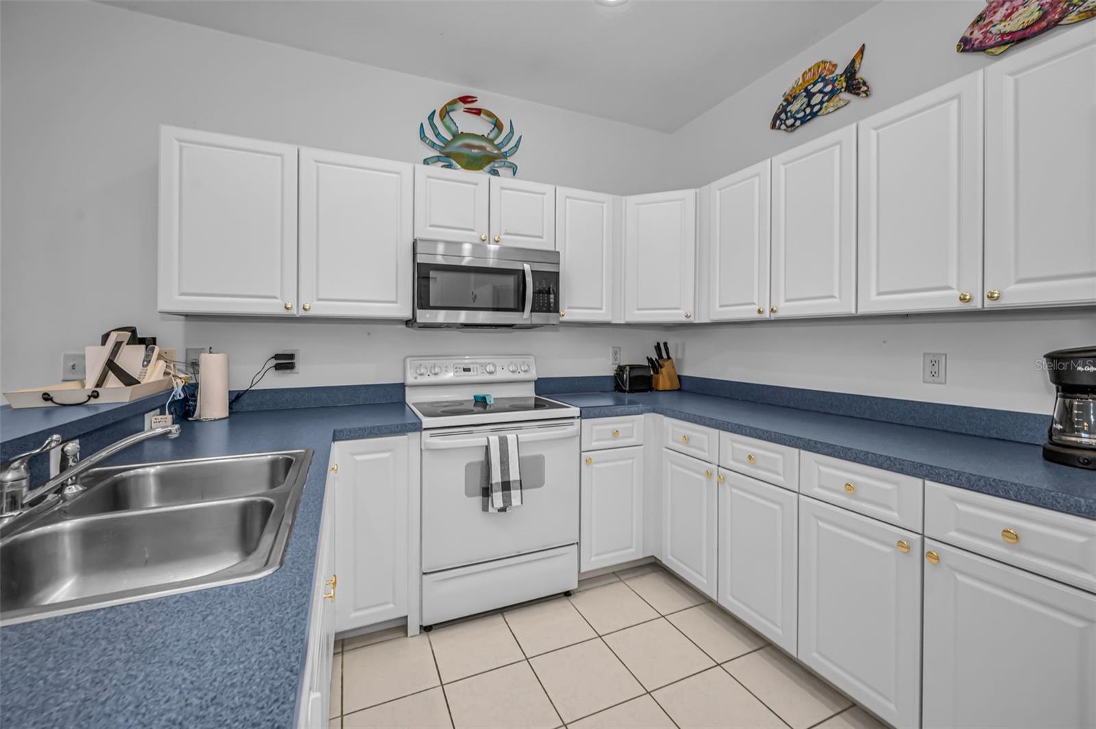 MARINERS POINTE OF INDIAN SHORES CONDO - Residential