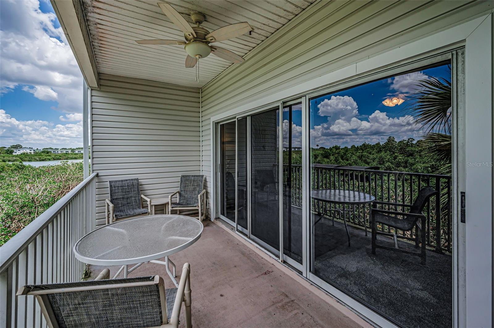 MARINERS POINTE OF INDIAN SHORES CONDO - Residential