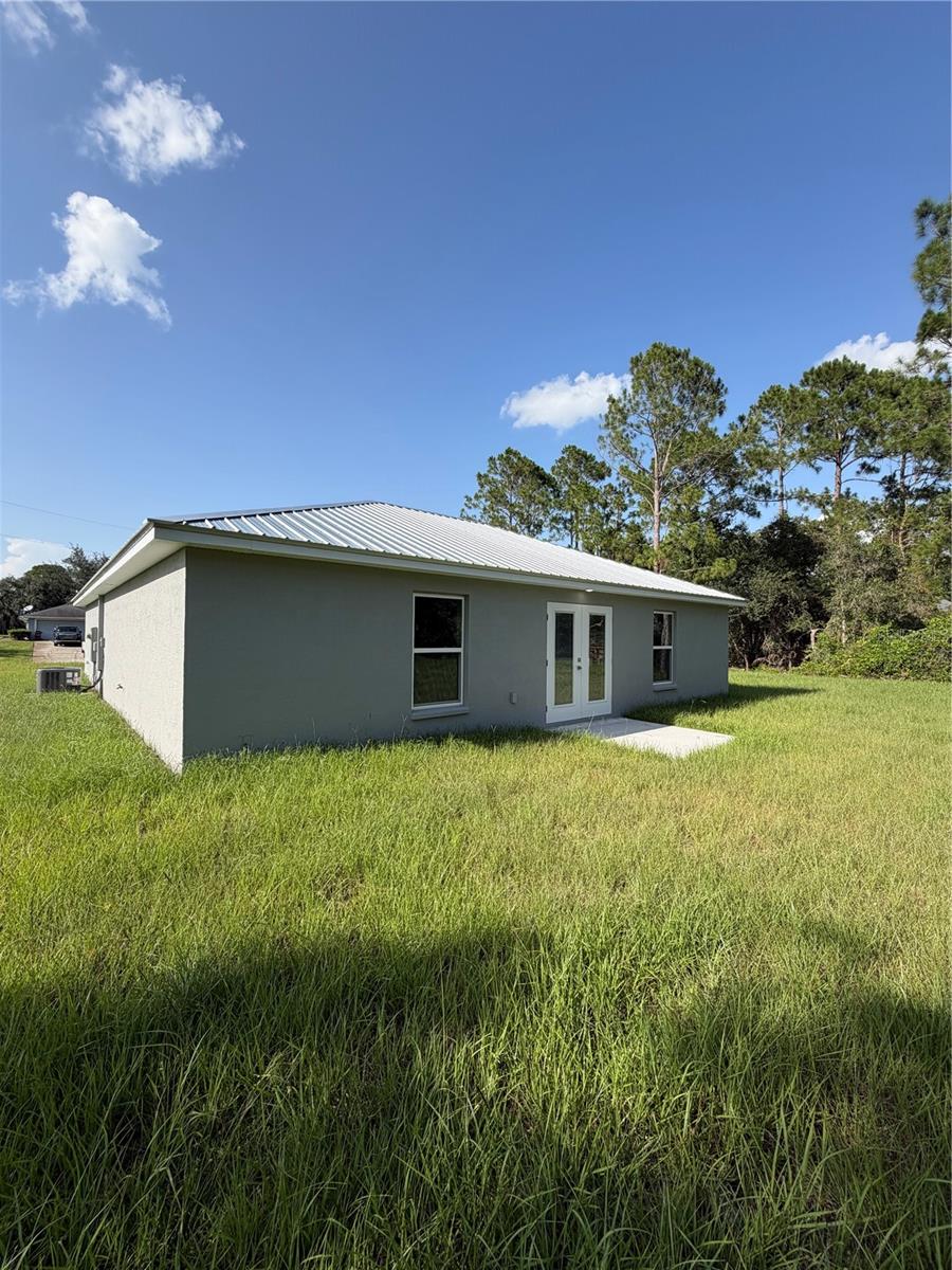 WALK IN WATER LAKE ESTATES - Residential