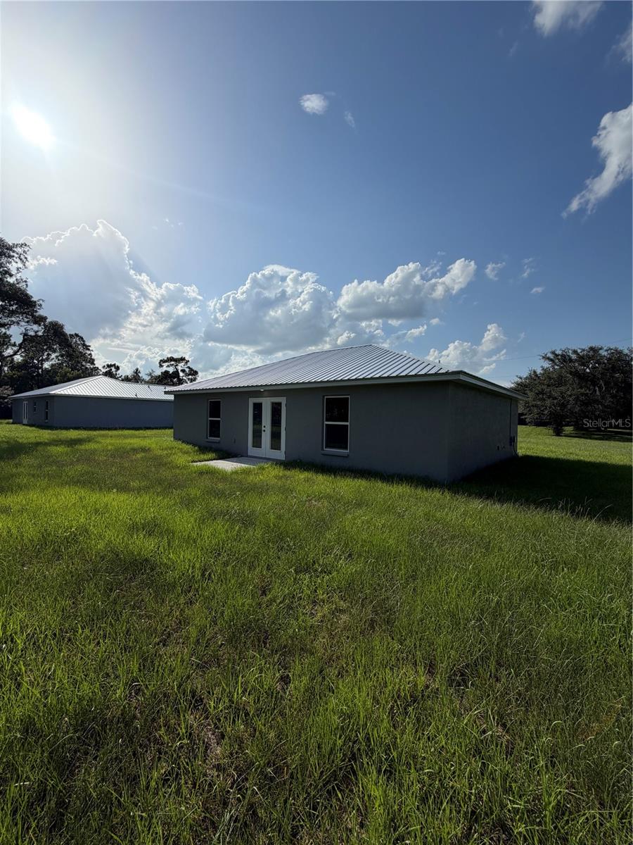 WALK IN WATER LAKE ESTATES - Residential