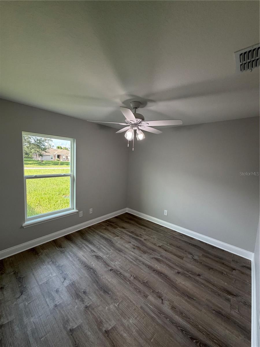 WALK IN WATER LAKE ESTATES - Residential