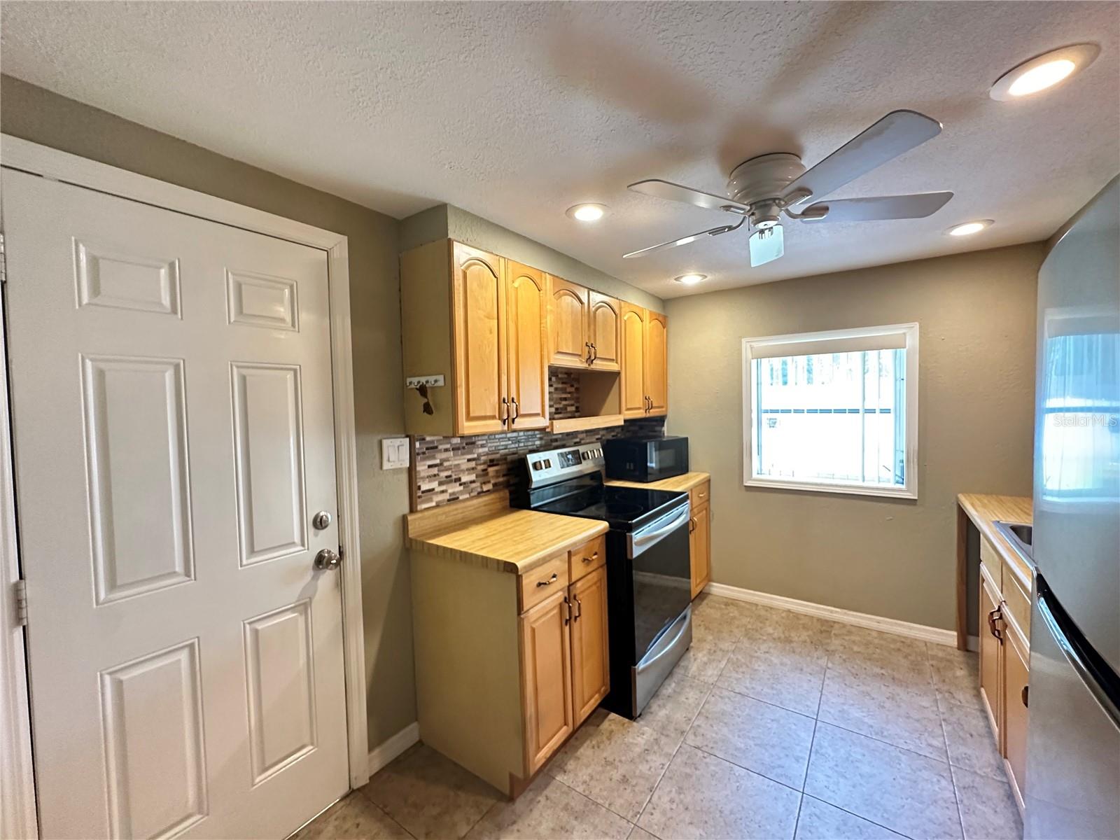 PINECREST - Residential