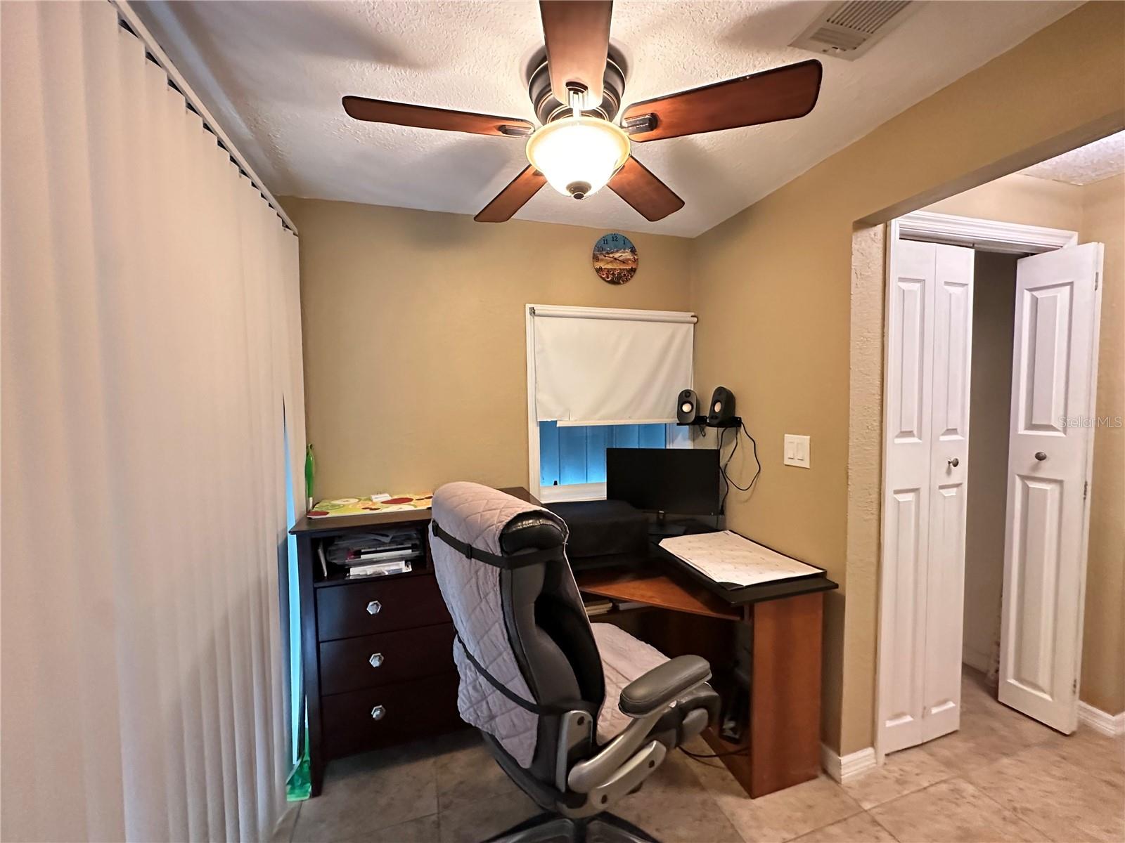 PINECREST - Residential