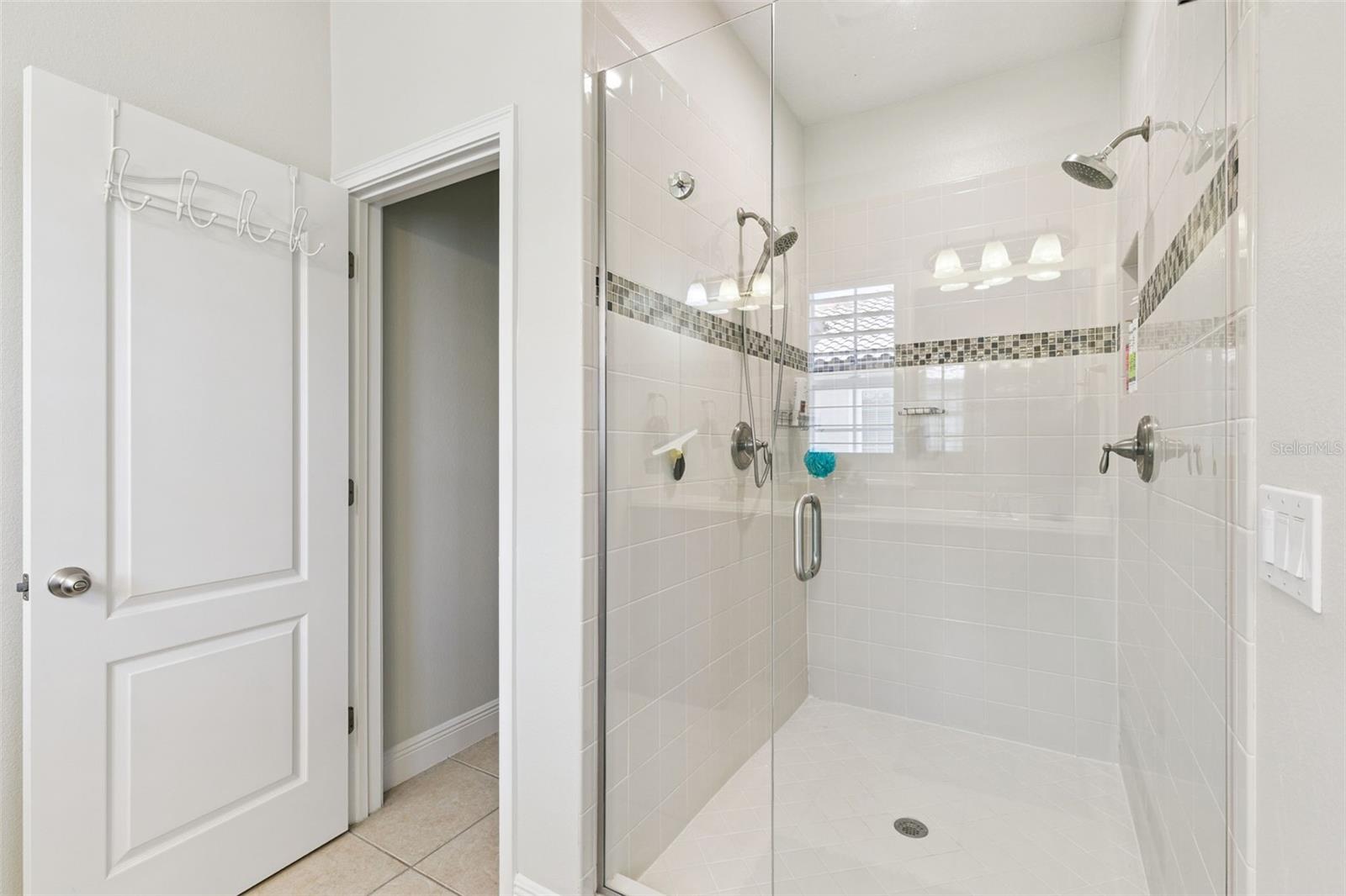 FOUNTAIN PARKE AT LAKE MARY PH 2 - Residential