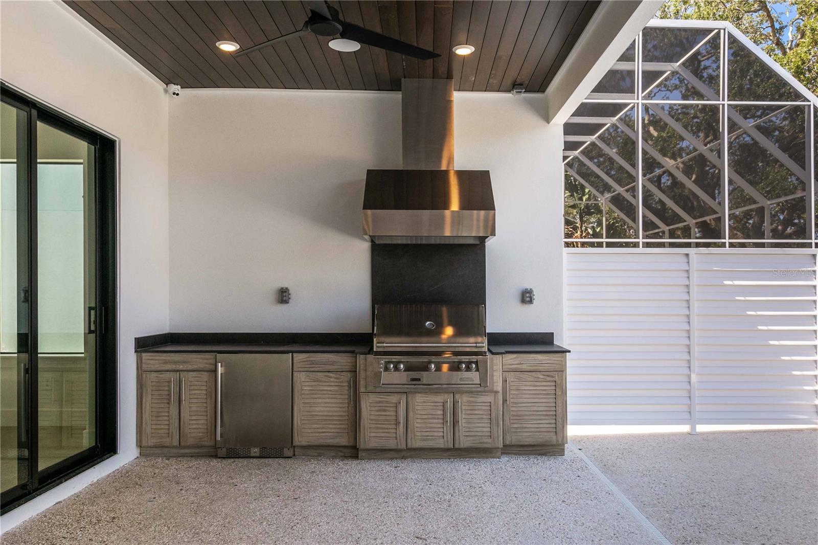 SARASOTA BEACH - Residential