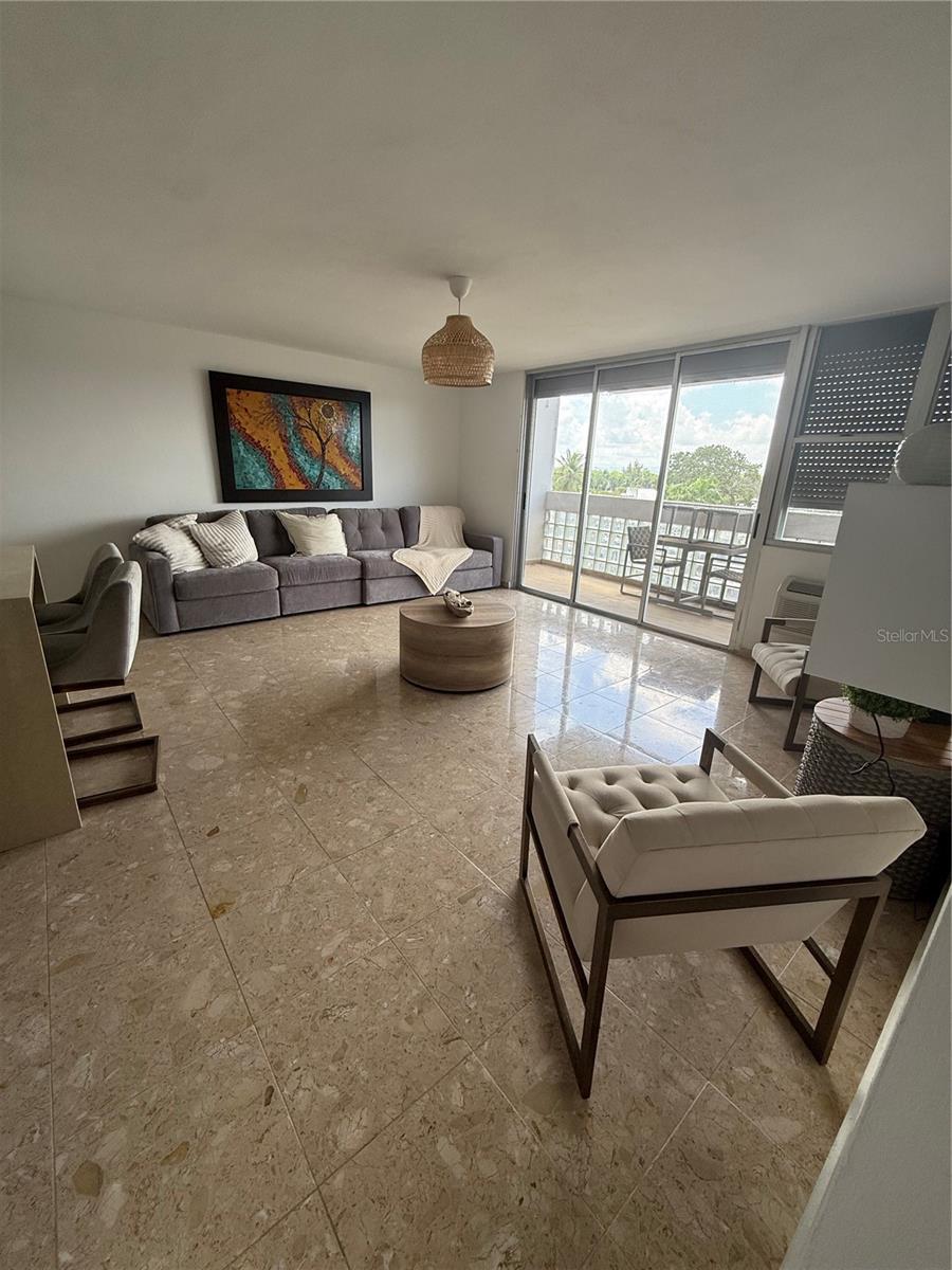 PLAZA DEL MAR - Residential