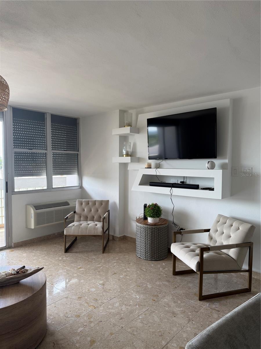 PLAZA DEL MAR - Residential
