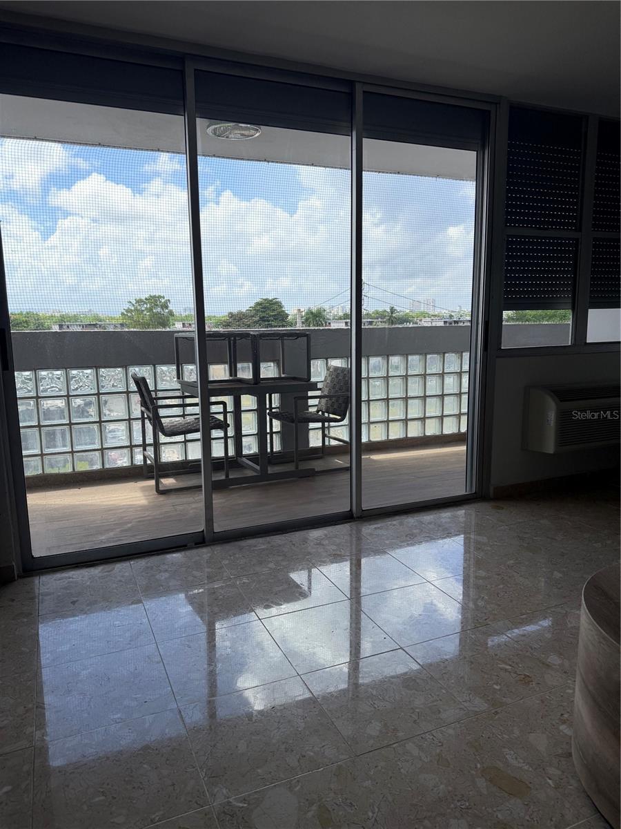 PLAZA DEL MAR - Residential