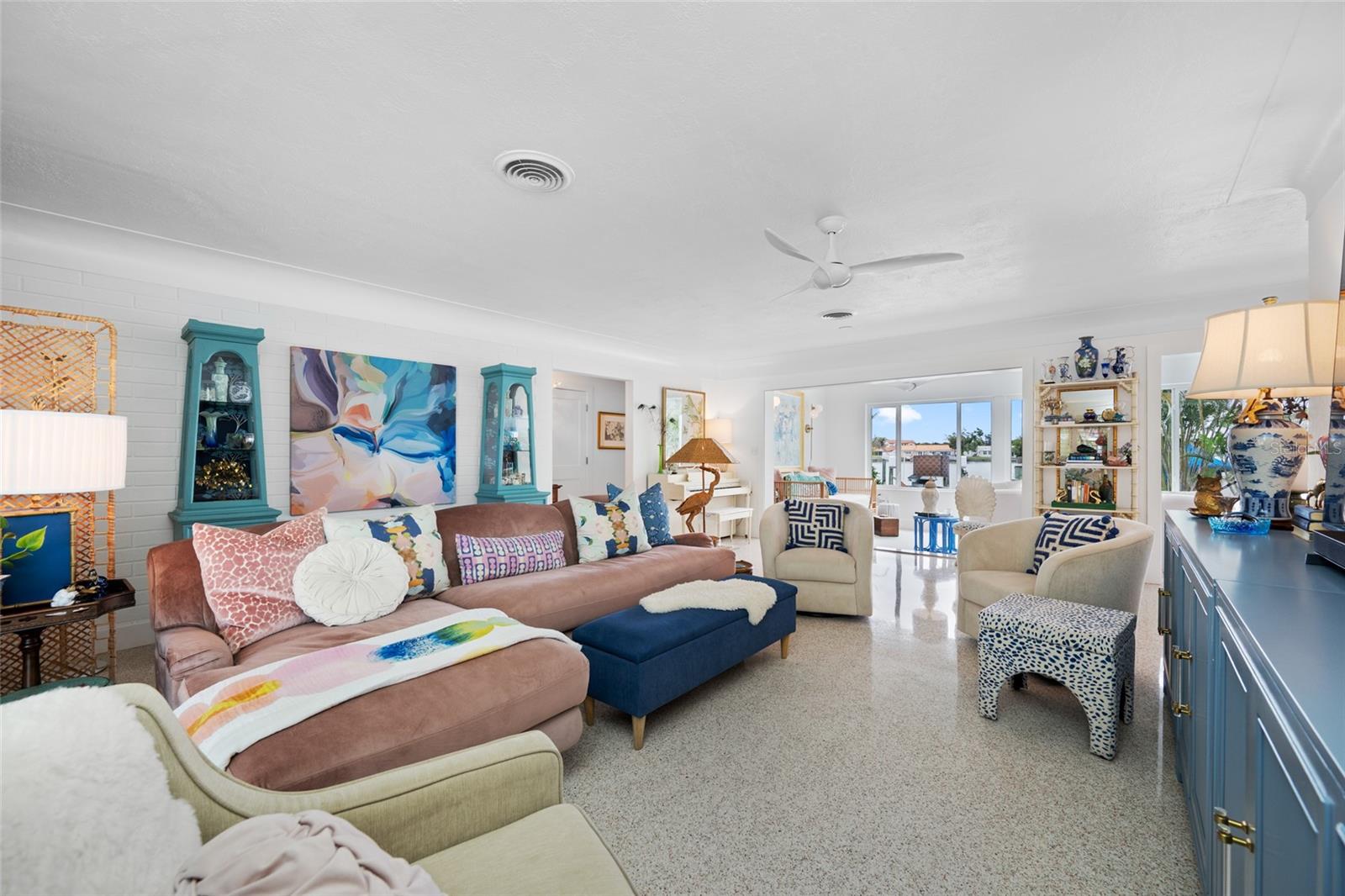 SOUTH CSWY ISLE 4TH ADD - Residential