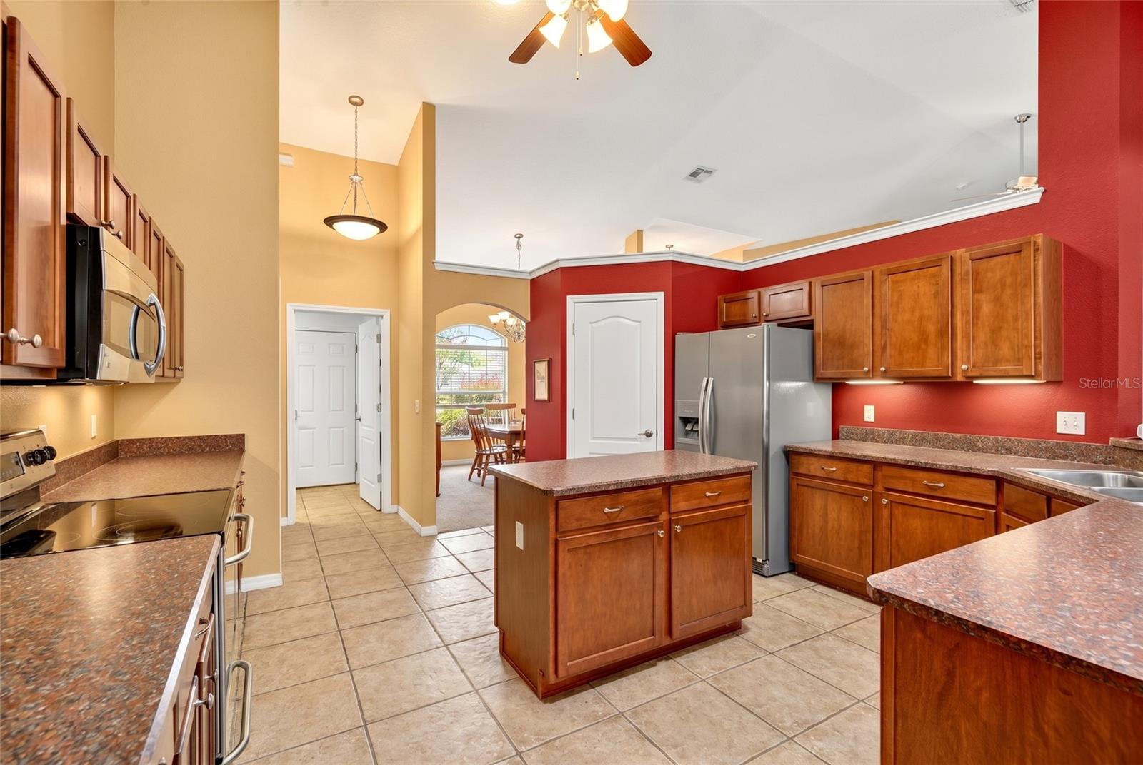 ROLLING RANCH ESTATE - Residential