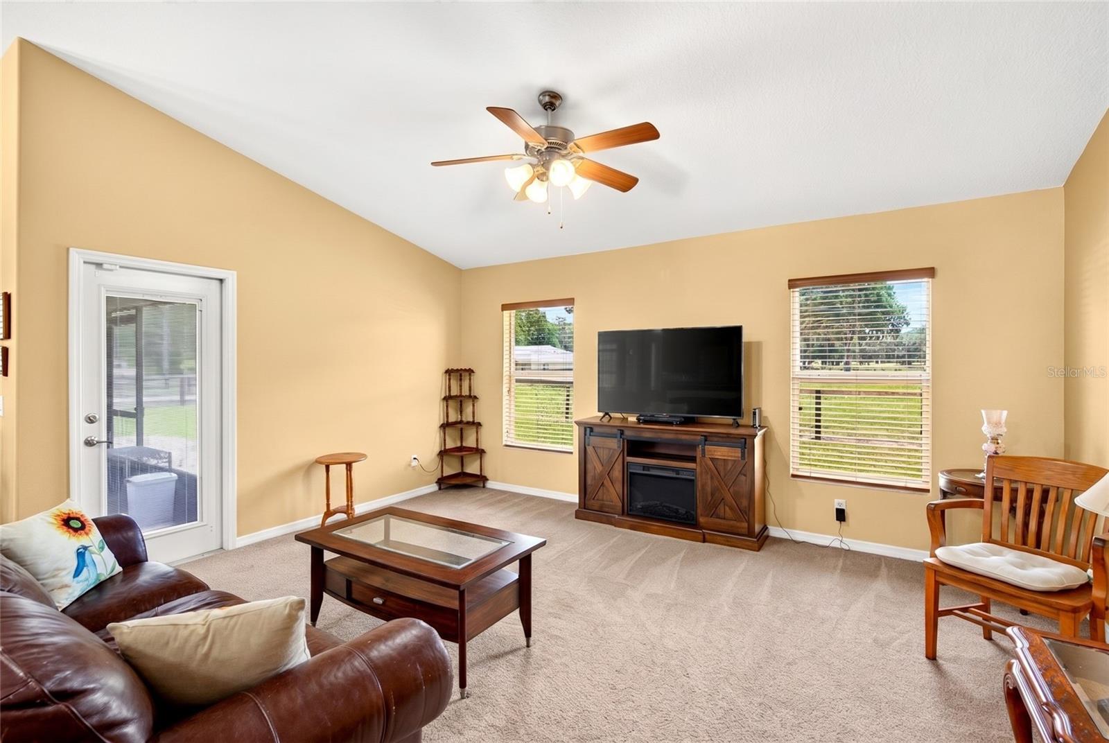 ROLLING RANCH ESTATE - Residential
