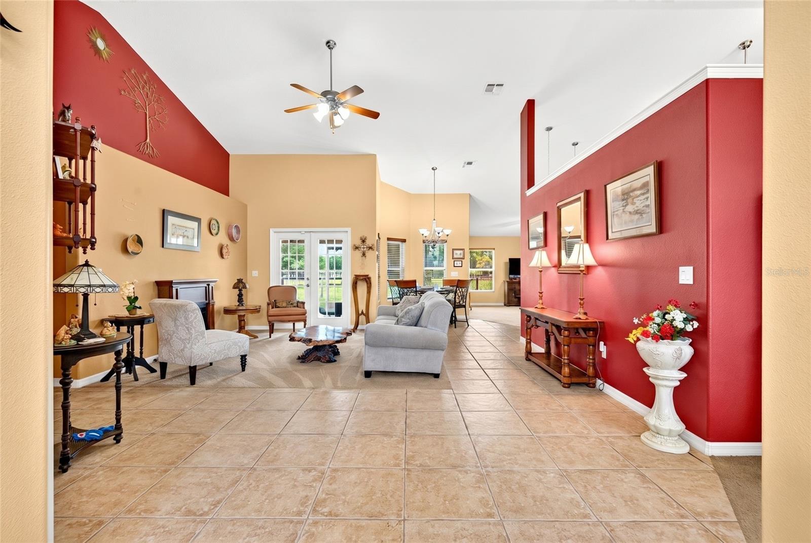 ROLLING RANCH ESTATE - Residential
