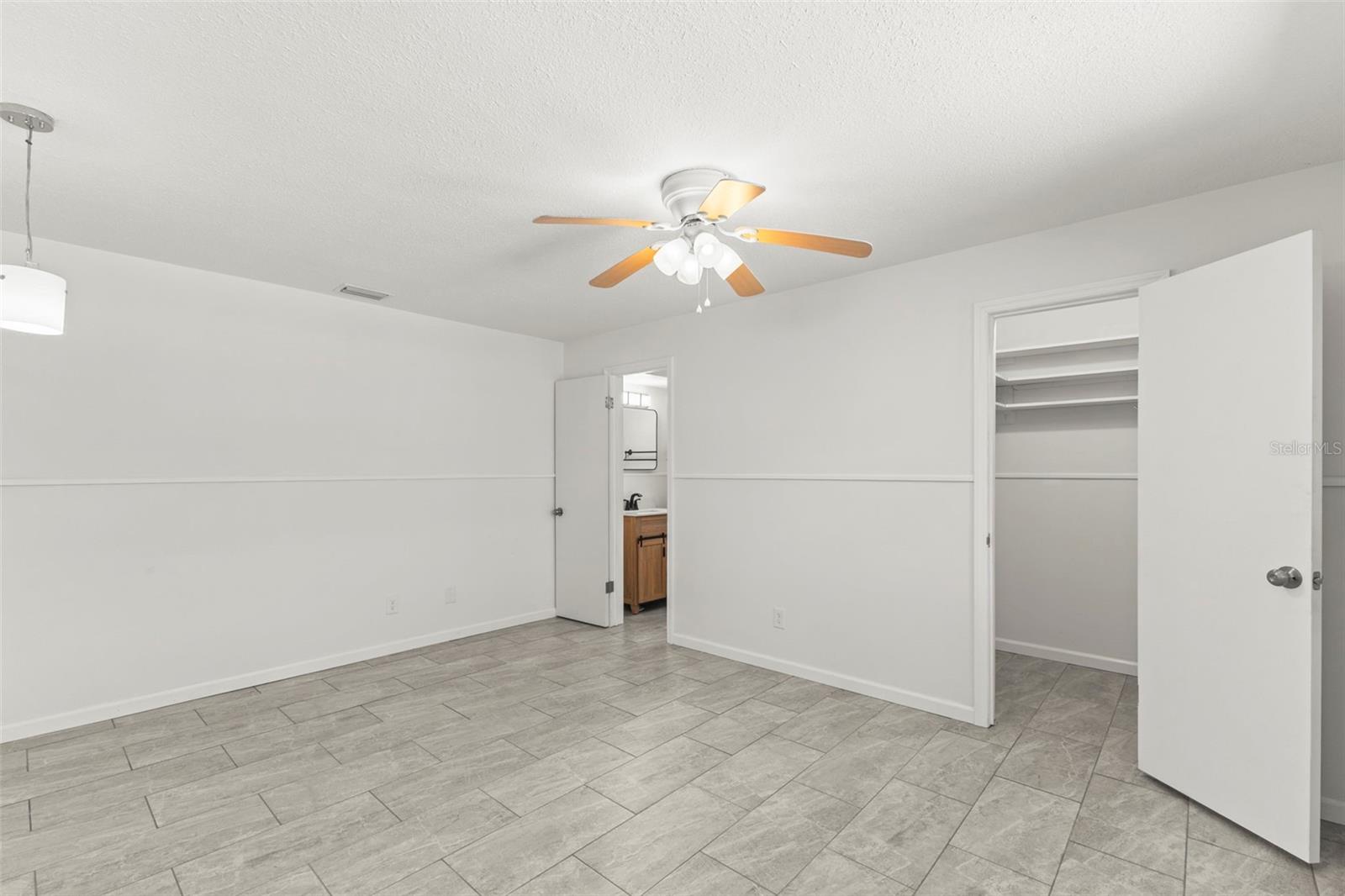 WATERWAY ESTATES SEC 2 - Residential Lease
