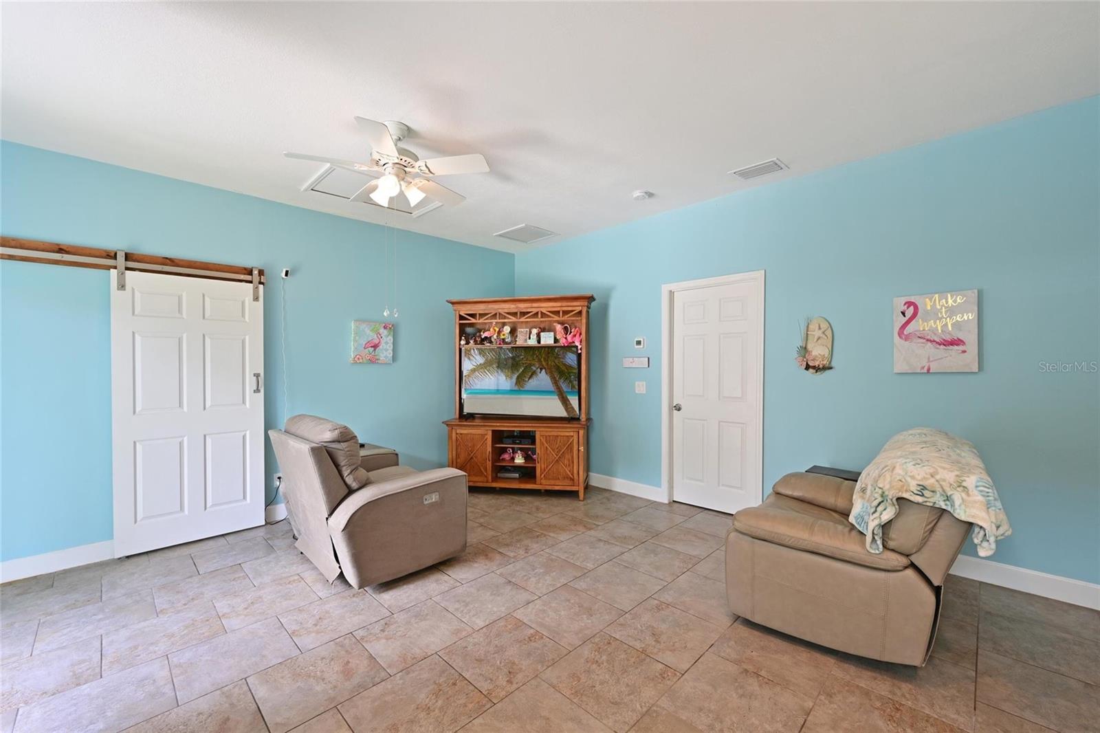 ACREAGE - Residential