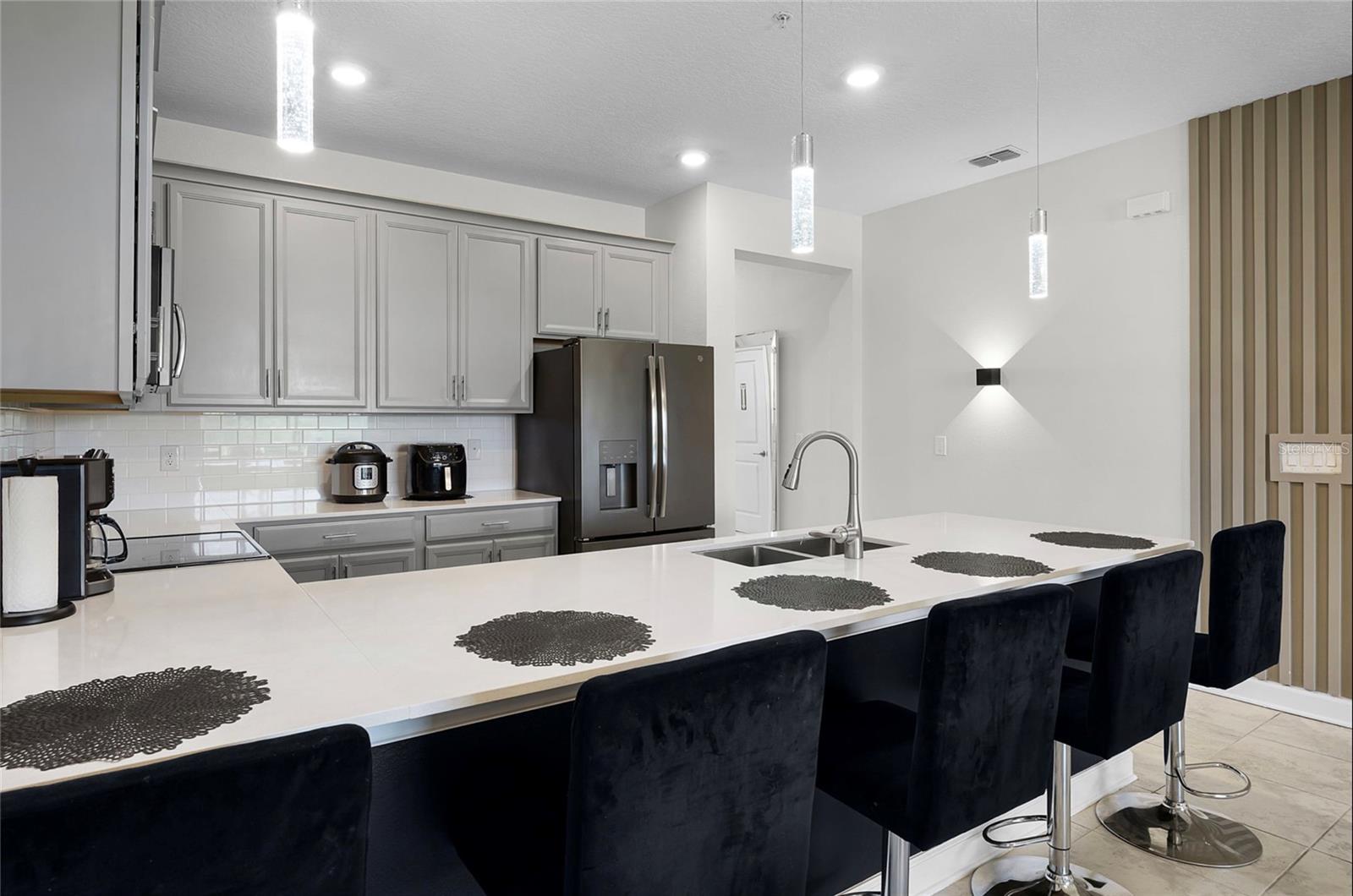 CHAMPIONSGATE CONDO PH 18 - Residential