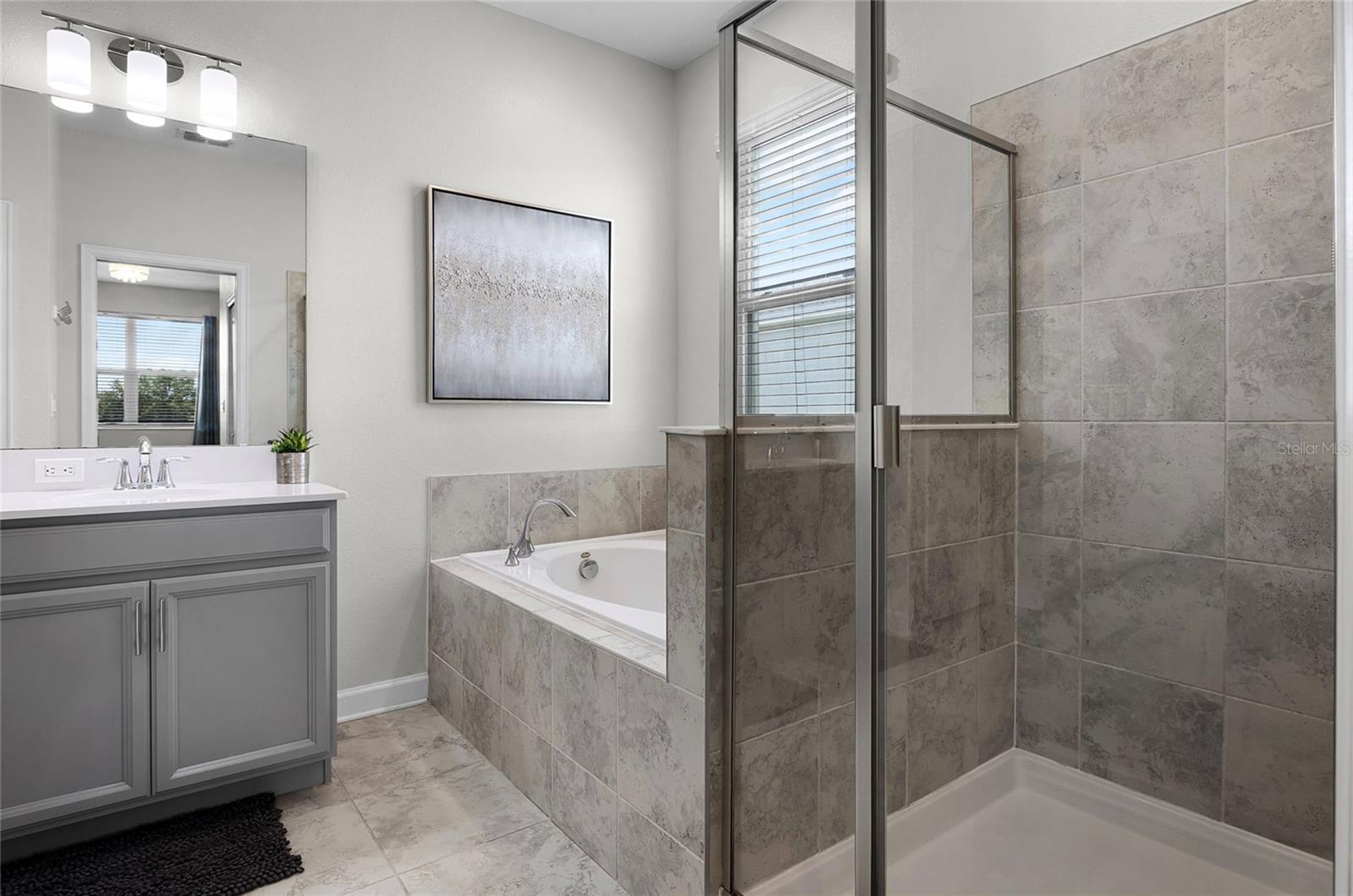 CHAMPIONSGATE CONDO PH 18 - Residential