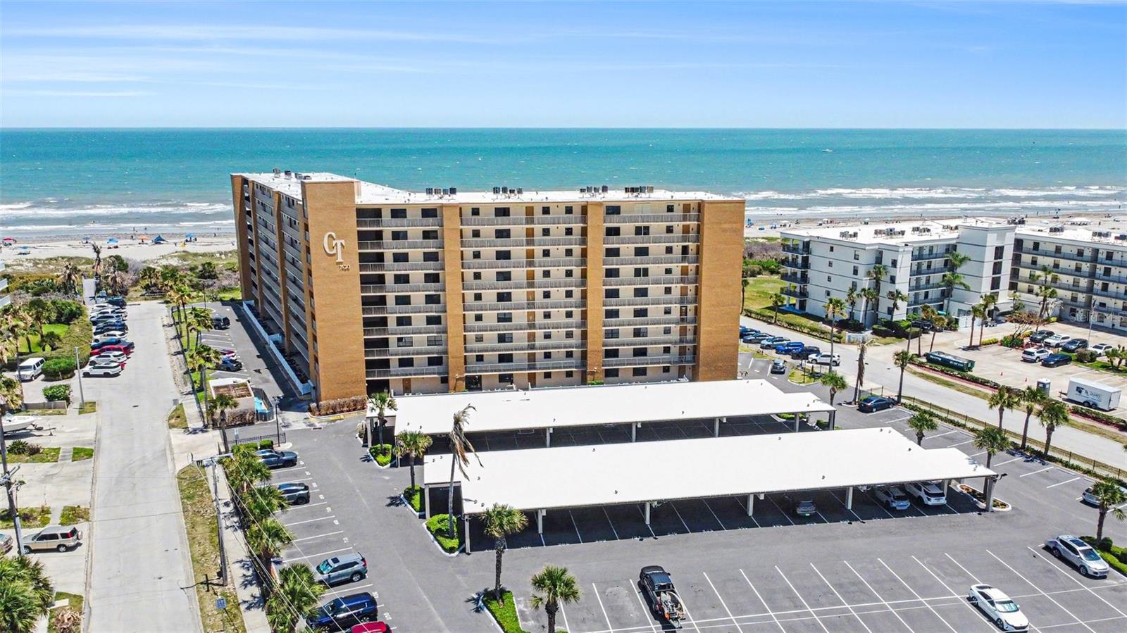 CANAVERAL TOWERS - Residential